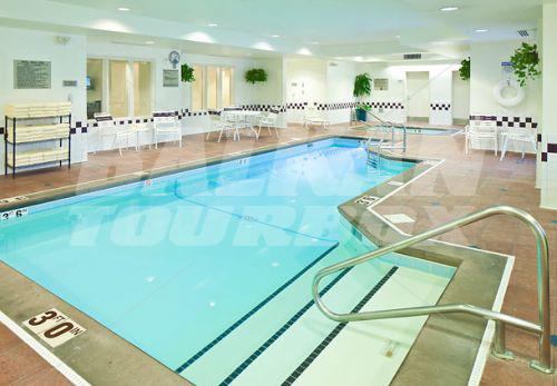 почивка в SpringHill by Marriott Suites Anchorage Midtown
