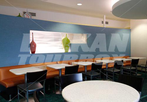 почивка в SpringHill by Marriott Suites Anchorage Midtown