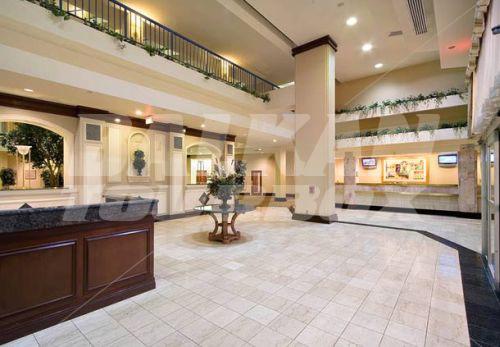 почивка в Renaissance by Marriott Philadelphia Airport