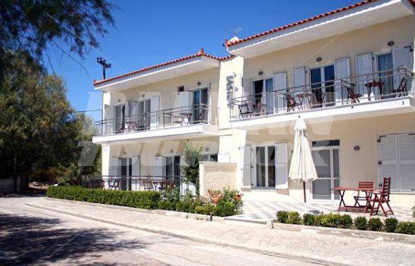 почивка в  Apartment Arisvi Hotel