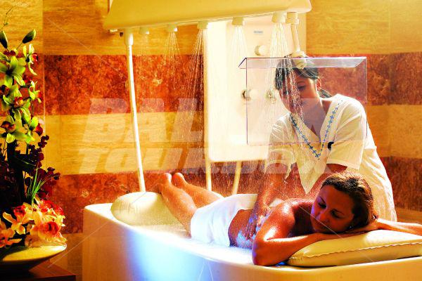 holiday in Alaiye Resort & Spa Hotel