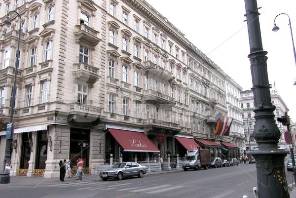 почивка в Sacher