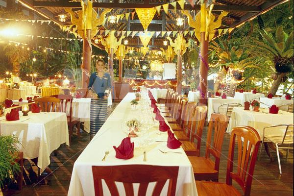 почивка в Tropical Garden