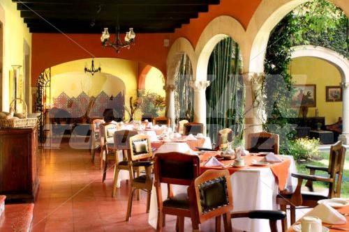 почивка в Racquet Cuernavaca