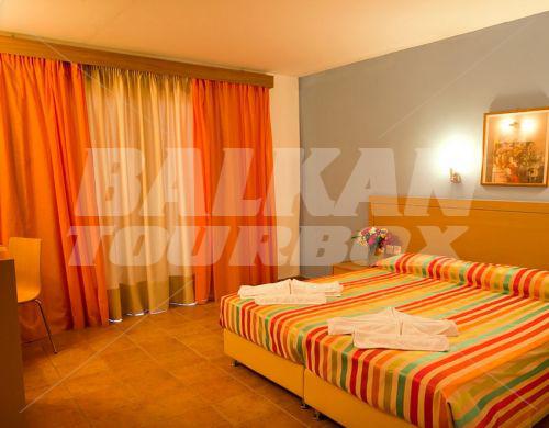 holiday in Thalassa