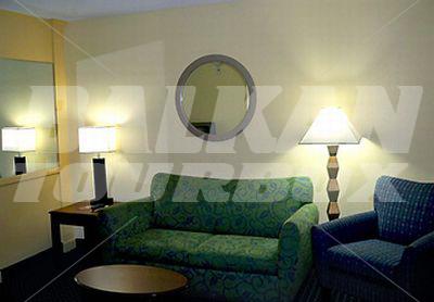 почивка в SpringHill Suites by Marriott Nashville MetroCenter