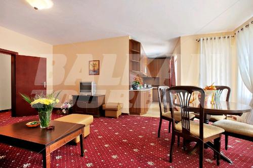 holiday in Villa Maria Revas