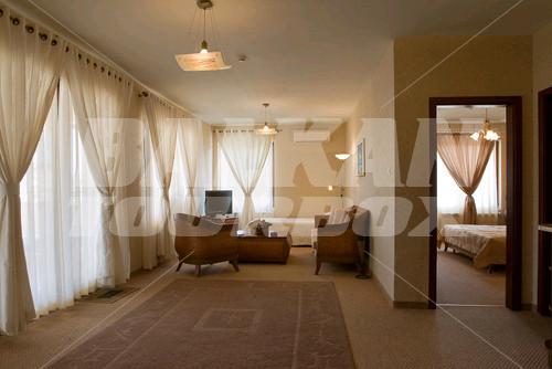 holiday in Villa Maria Revas