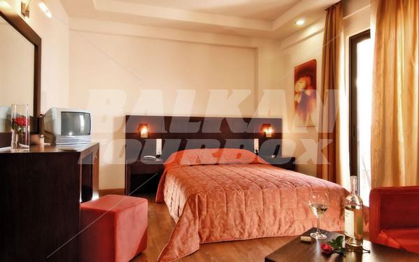 holiday in Eva Mare Apartments Hotel