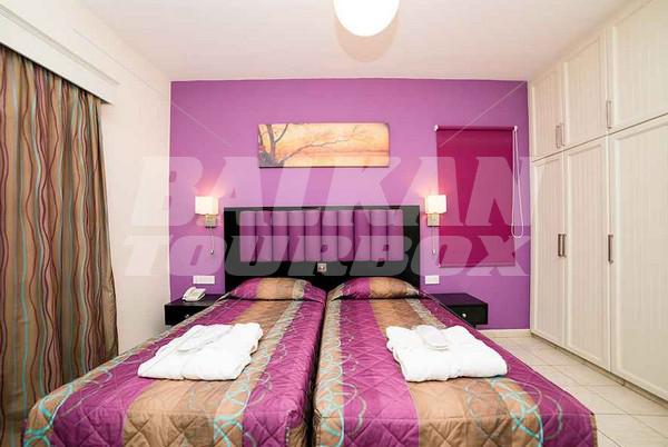 holiday in Kefalos Damon Hotel Apartments