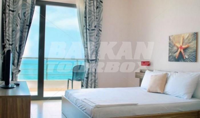 holiday in Rinia 2