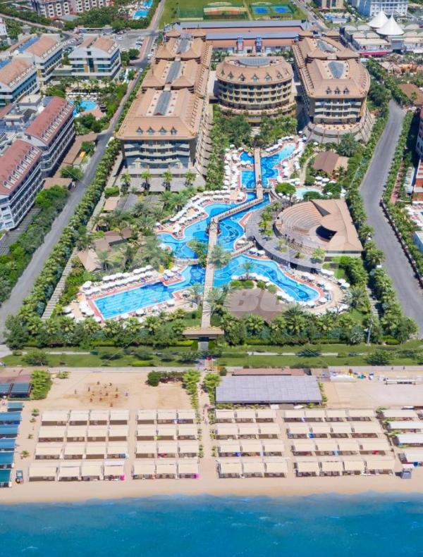 holiday in  Royal Dragon
