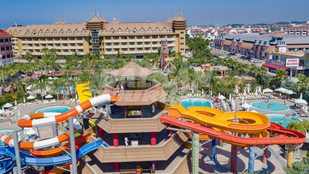 holiday in Royal Dragon