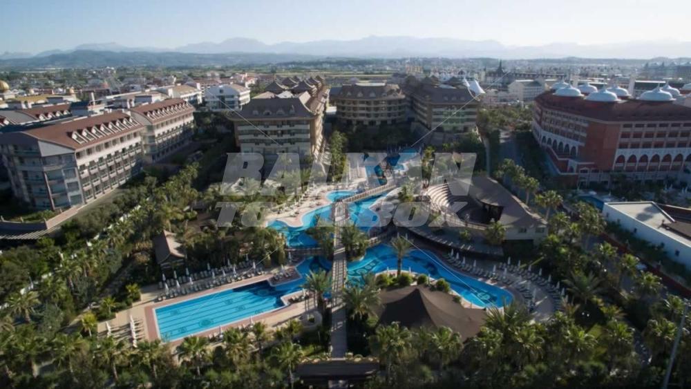 holiday in Royal Dragon