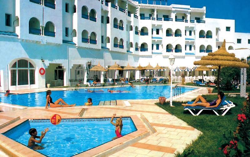 почивка в Le Khalife