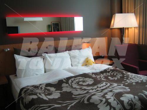 holiday in Palace Sello