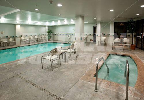 почивка в Courtyard by Marriott Ontario Rancho Cucamonga