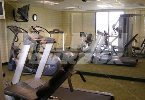 почивка в Courtyard by Marriott Ontario Rancho Cucamonga