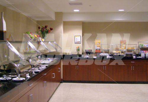 почивка в Courtyard by Marriott Ontario Rancho Cucamonga