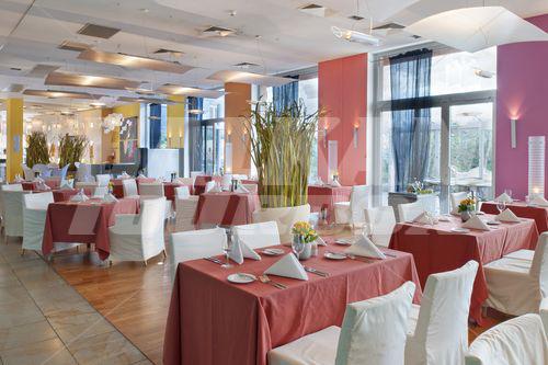 почивка в Holiday Inn Prague Congress Centre