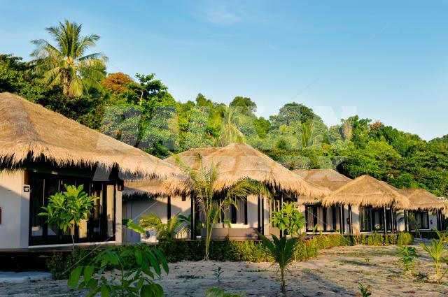 почивка в  The Seven Seas Resort