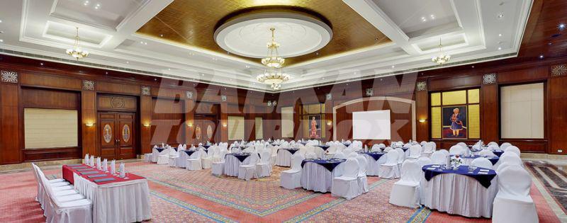 holiday in Ramada Plaza JHV Varanasi