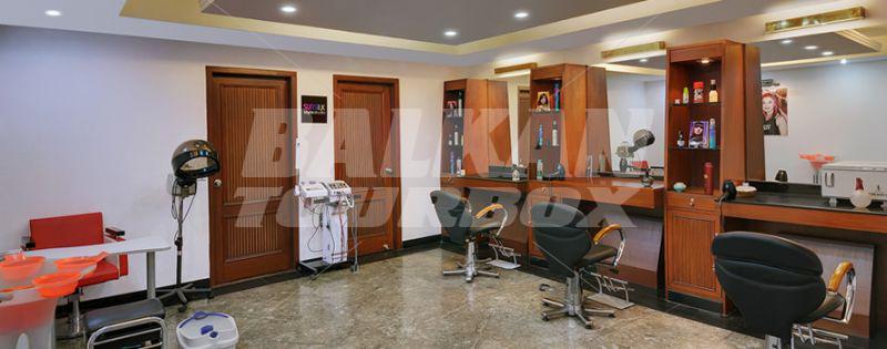 holiday in Ramada Plaza JHV Varanasi