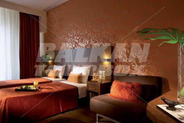 holiday in Rotonda Hotel