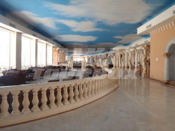 почивка в Titanic Palace