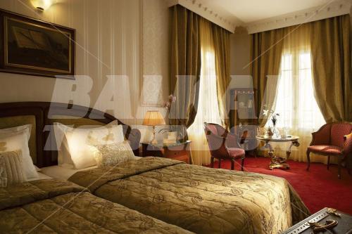holiday in Mediterranean Palace
