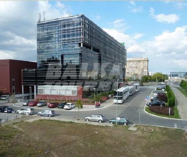 почивка в   Holiday Inn Belgrade 