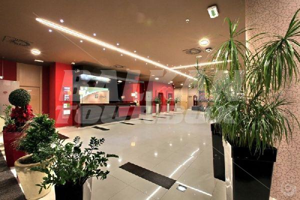 почивка в  Holiday Inn Belgrade 