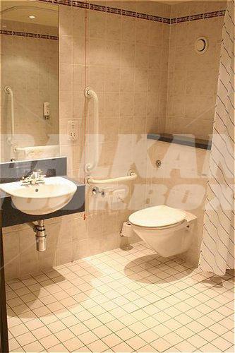 почивка в Holiday Inn Express Bradford City Centre