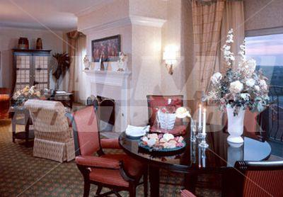почивка в Waterford Marriott