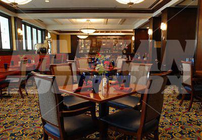 почивка в Waterford Marriott
