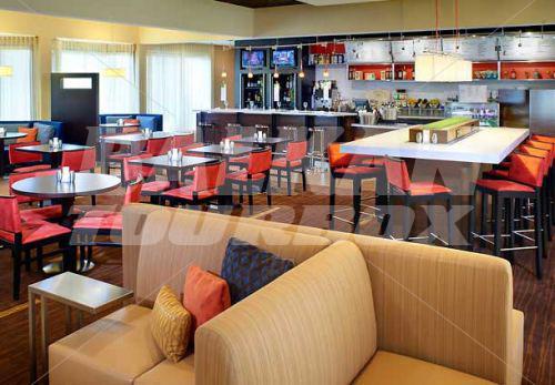 почивка в Courtyard by Marriott St. Louis Creve Coeur