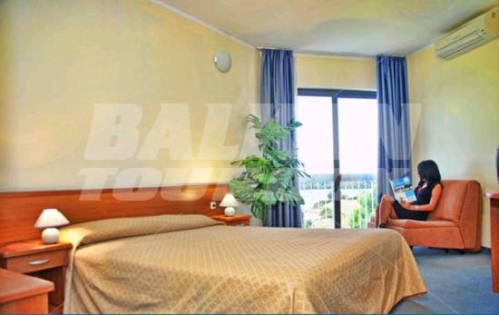holiday in Centinera