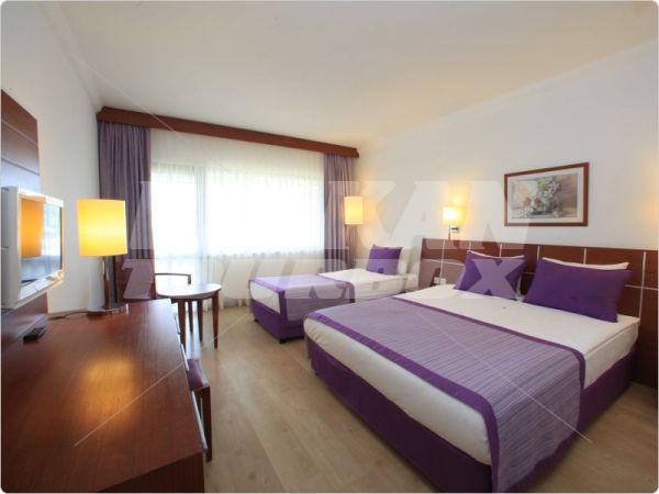 почивка в Zeynep Hotel - ex. Golf & Spa