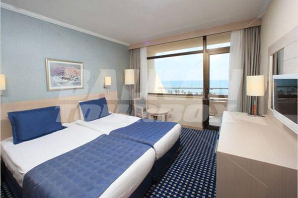 почивка в Zeynep Hotel - ex. Golf & Spa