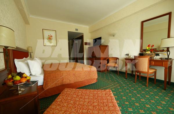 holiday in Lux Garden Hotel and Resort