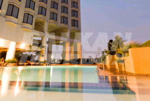 почивка в Montien Riverside