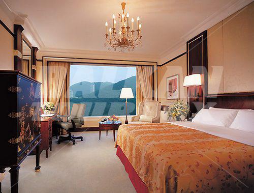 holiday in Shangri La Hong Kong