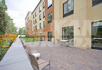 почивка в SpringHill Suites by Marriott Charleston North