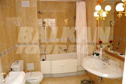почивка в Grand Hotel Rex
