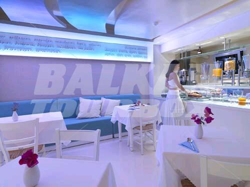 holiday in Iria Beach Art