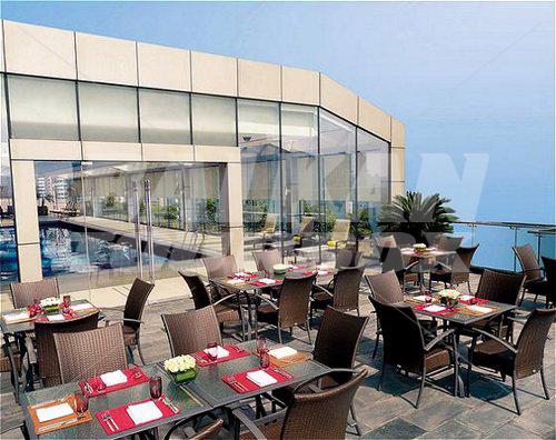 holiday in Crowne Plaza Century Park