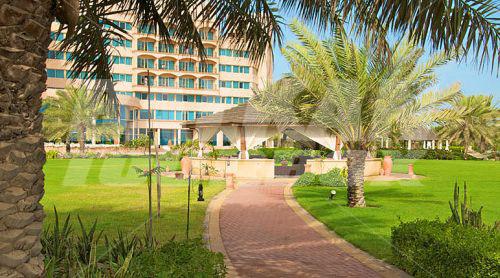 почивка в Danat Resort Jebel Dhanna