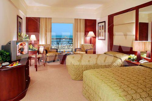 почивка в Danat Resort Jebel Dhanna