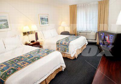 почивка в Fairfield Inn by Marriott Dallas Park Central