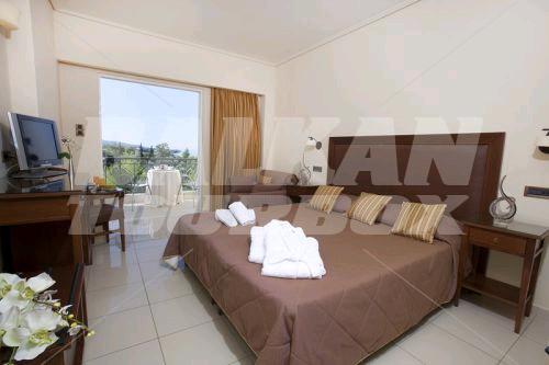 holiday in Akti Taygetos
